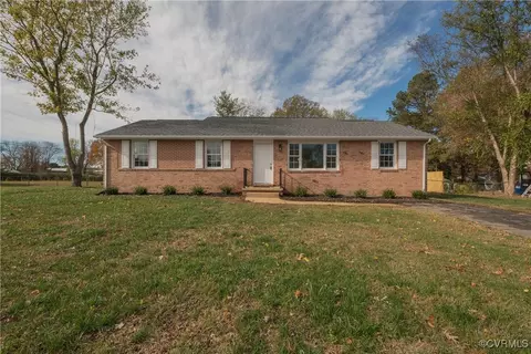 7983 Colony Dr, Mechanicsville, VA 23111