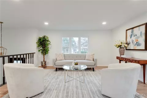 Living - 2014 Mountain Pine Blvd, Richmond, VA 23235 photo 2 of 9