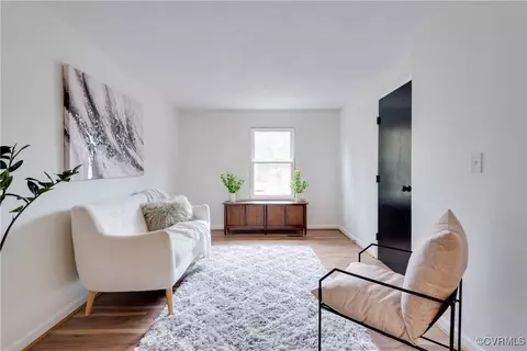 Living - 2014 Mountain Pine Blvd, Richmond, VA 23235 photo 7 of 9