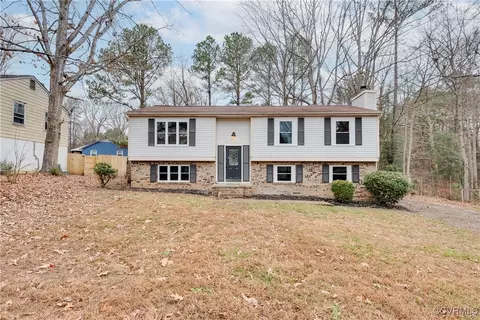 Exterior - 2014 Mountain Pine Blvd, Richmond, VA 23235 photo 2 of 6