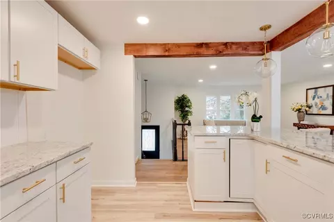 Entry Way - 2014 Mountain Pine Blvd, Richmond, VA 23235 photo 1 of 1