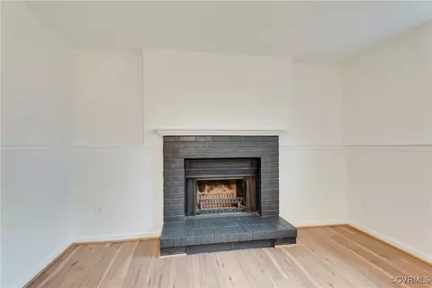 Living - 2014 Mountain Pine Blvd, Richmond, VA 23235 photo 9 of 9
