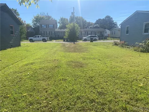 5314 12 Stokes Ln, Richmond, VA 23226