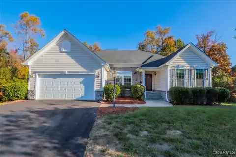 7201 Hamner Ct, Richmond, VA 23234