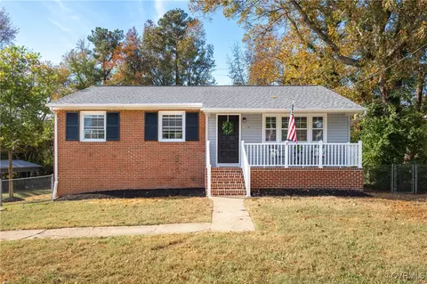 1230 Kingsport Ln, North Chesterfield, VA 23225