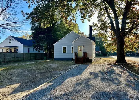 Exterior - 901 E Belt Blvd, Richmond, VA 23224 photo 3 of 3
