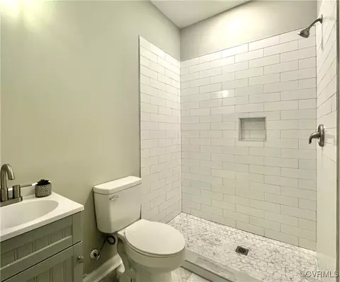 Bath - 901 E Belt Blvd, Richmond, VA 23224 photo 1 of 3