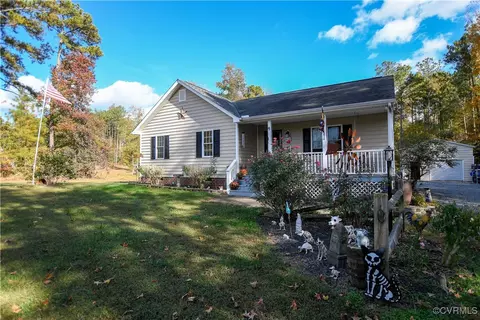 243 Elsassor Rd, King William, VA 23086