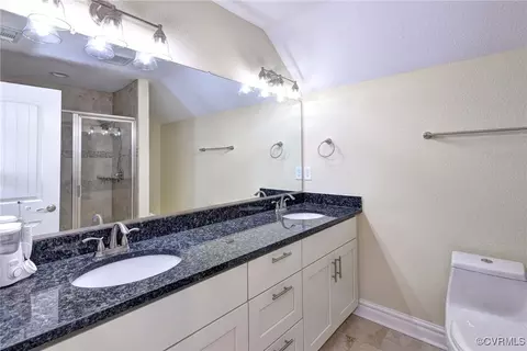 Bath - 4 Millicent Ct, Hampton, VA 23666 photo 6 of 6