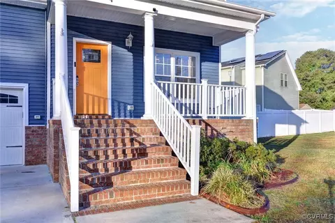Exterior - 4 Millicent Ct, Hampton, VA 23666 photo 4 of 6