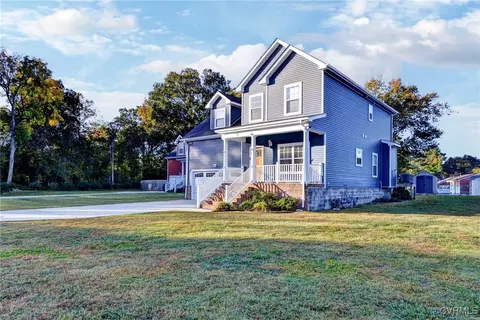 Exterior - 4 Millicent Ct, Hampton, VA 23666 photo 2 of 6