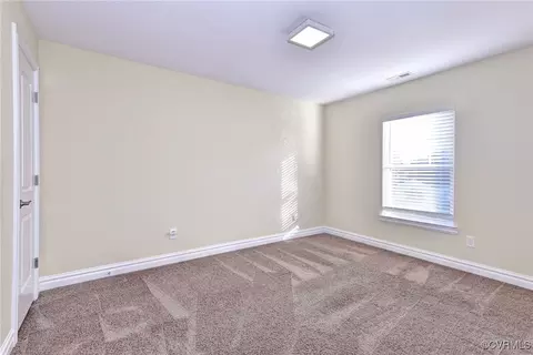 Bedroom - 4 Millicent Ct, Hampton, VA 23666 photo 4 of 5