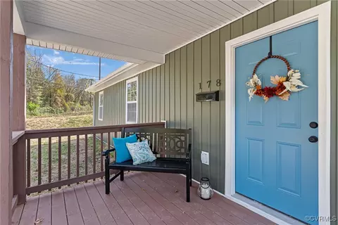 178 Mckeever St, Petersburg, VA 23803