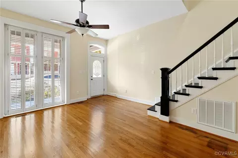 2812 E Grace St, Richmond, VA 23223 photo 4