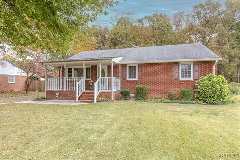 4613 Willesden Rd, North Chesterfield, VA 23234