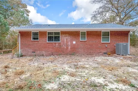 Exterior - 23701 Carson Rd, Dinwiddie, VA 23841 photo 7 of 9