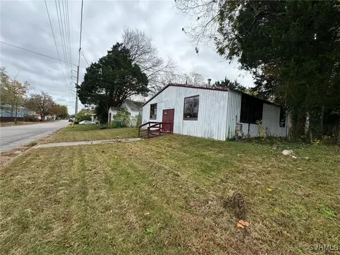 1144-1150 Mckenzie St, Petersburg, VA 23803