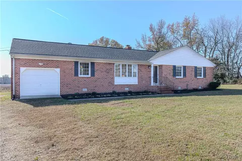 8717 Pole Run Rd, Disputanta, VA 23842