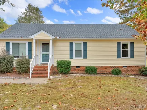 3304 Rufford Pl, Chester, VA 23831