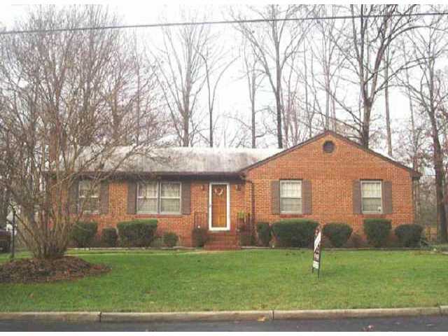 1108 Glidewell Rd, Richmond, VA 23227 photo 1