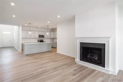 4104 Ebbies Xing, Midlothian, VA 23112