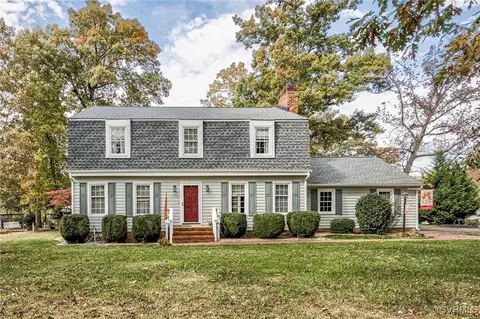 14200 Walthall Dr, Colonial Heights, VA 23834