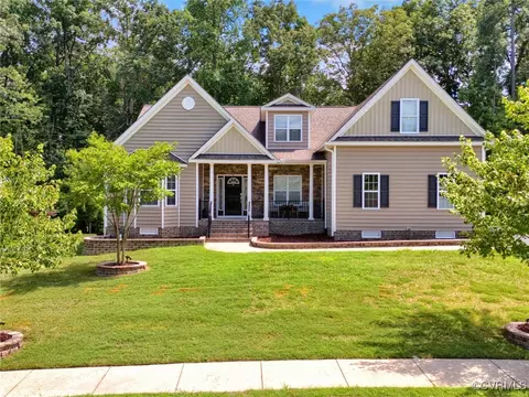 11025 Vogel Ct, North Chesterfield, VA 23236