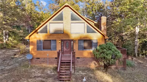 7100 Morning Dove Ln, Disputanta, VA 23842
