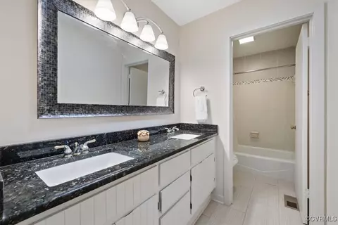 3016 Three Bridges Rd, Midlothian, VA 23112 photo 15