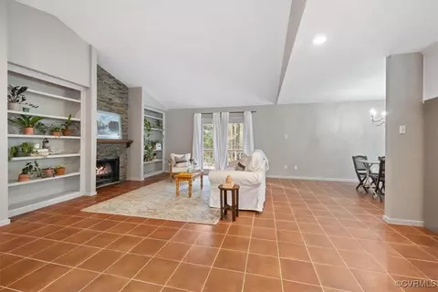 3016 Three Bridges Rd, Midlothian, VA 23112 photo 5