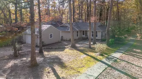 3016 Three Bridges Rd, Midlothian, VA 23112 photo 2