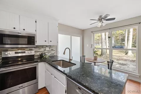 3016 Three Bridges Rd, Midlothian, VA 23112 photo 13