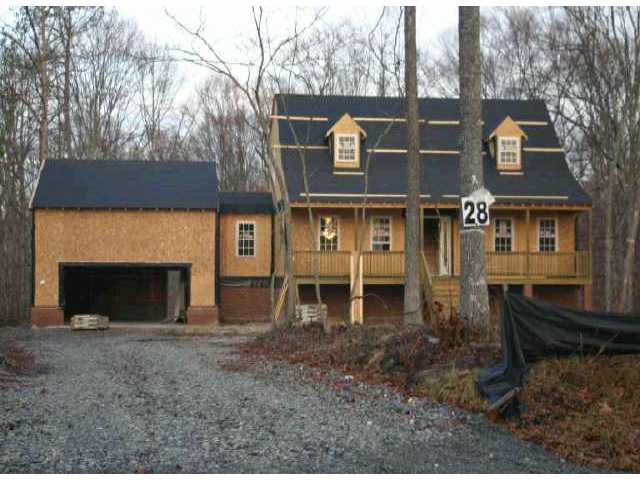 258 Parkwood Dr, Aylett, VA 23009 photo 1