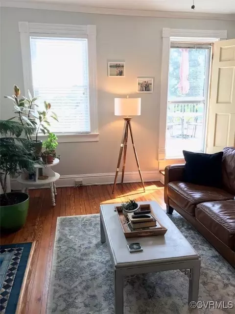 Living - 1605 Grove Ave #3, Richmond, VA 23220 photo 6 of 6