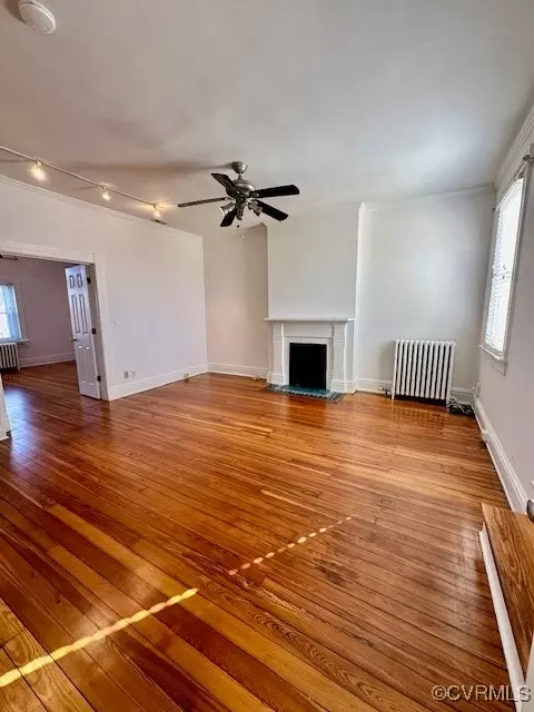 Living - 1605 Grove Ave #3, Richmond, VA 23220 photo 2 of 6
