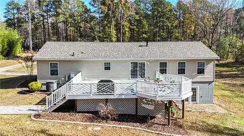 219 Barlow Rd, Williamsburg, VA 23185