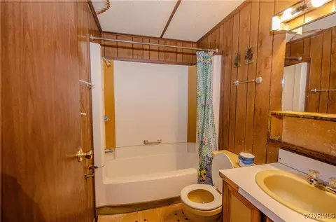 24348 King William Rd, West Point, VA 23181 photo 12