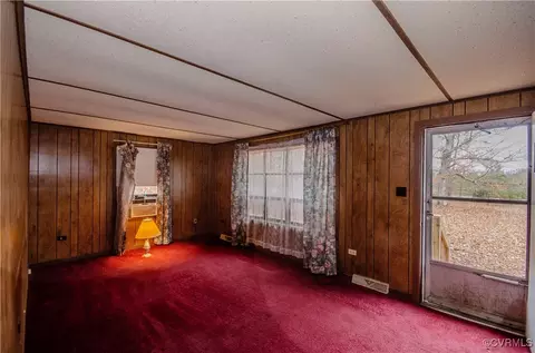 24348 King William Rd, West Point, VA 23181 photo 2