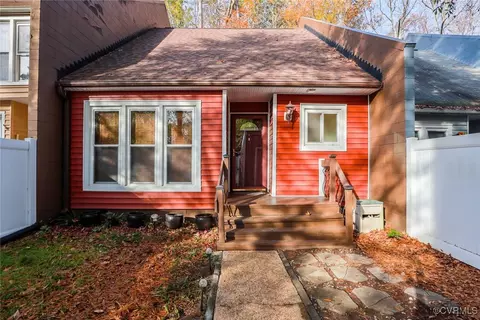 4816 Long Shadow Dr, Midlothian, VA 23112 photo 3