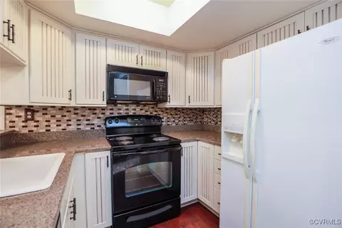4816 Long Shadow Dr, Midlothian, VA 23112 photo 10