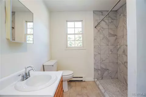 Bath - 4210 Chesdin Blvd, Sutherland, VA 23885 photo 3 of 4