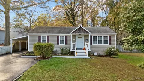 14106 Starpine Ln, Chester, VA 23836