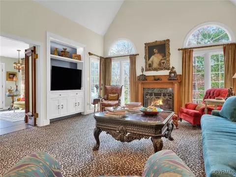 Living - 6306 W Branch Rd, Midlothian, VA 23112 photo 3 of 6