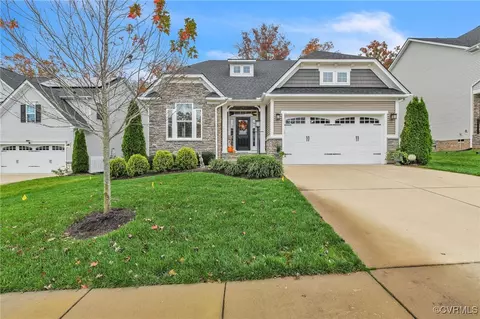 6421 Twin Falls Ct, Moseley, VA 23120