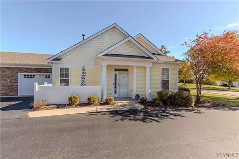12114 Blossom Point Rd, Chester, VA 23831