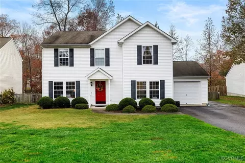 15118 Fernway Dr, Chesterfield, VA 23832