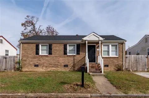 1403 New York Ave, Hopewell, VA 23860