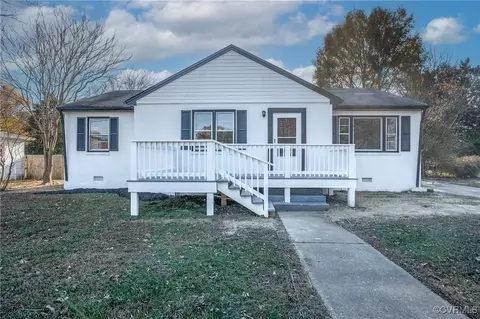 1107 Heretick Ave, Hopewell, VA 23860
