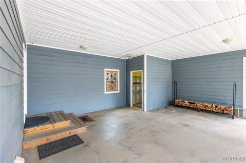 Exterior - 522 Unity Pl, Buckingham, VA 23921 photo 7 of 11