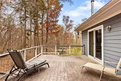 Exterior - 522 Unity Pl, Buckingham, VA 23921 photo 4 of 11